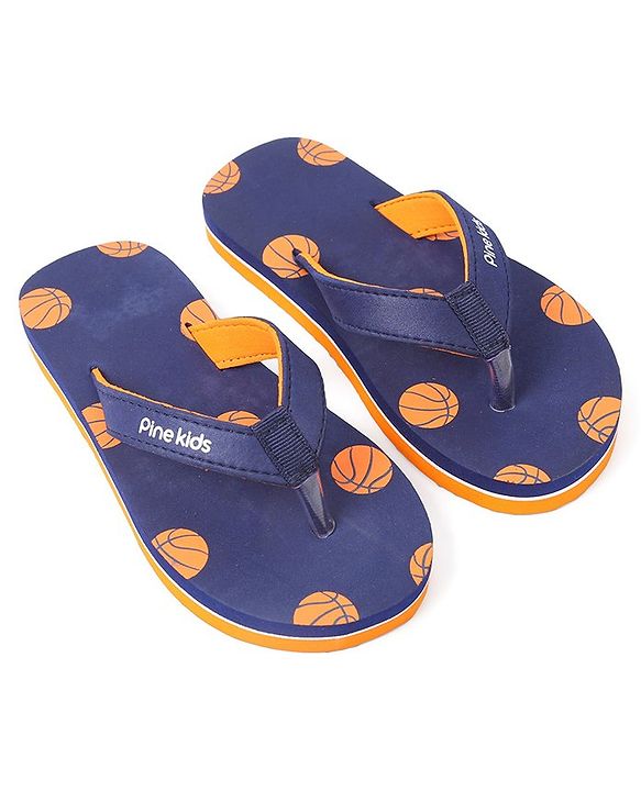 Pine Kids Flip Flops Football Print - Blue