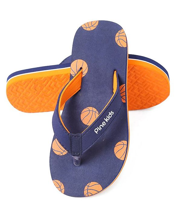 Pine Kids Flip Flops Football Print - Blue