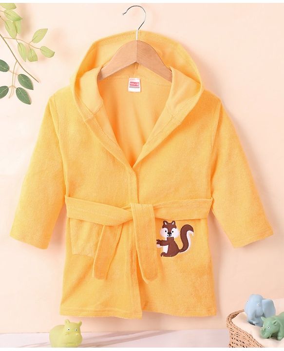 Babyhug Cotton Knit Full Sleeves Hooded Bath Robe Squirrel Patch - Yellow