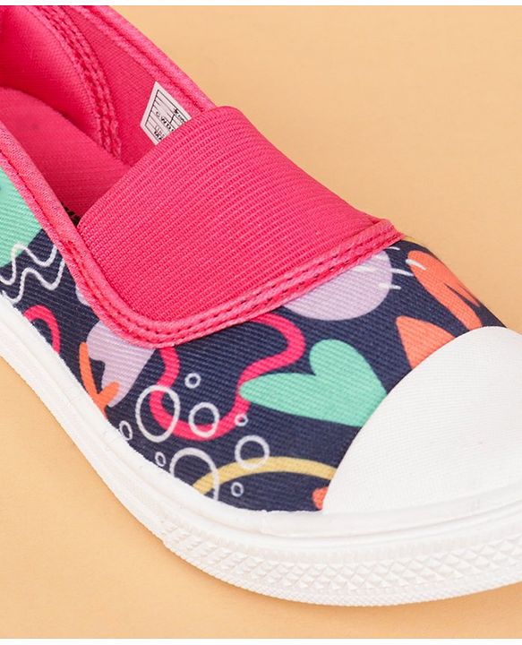 Cute Walk by Babyhug Slip On Casual Shoes Abstract Print - Blue
