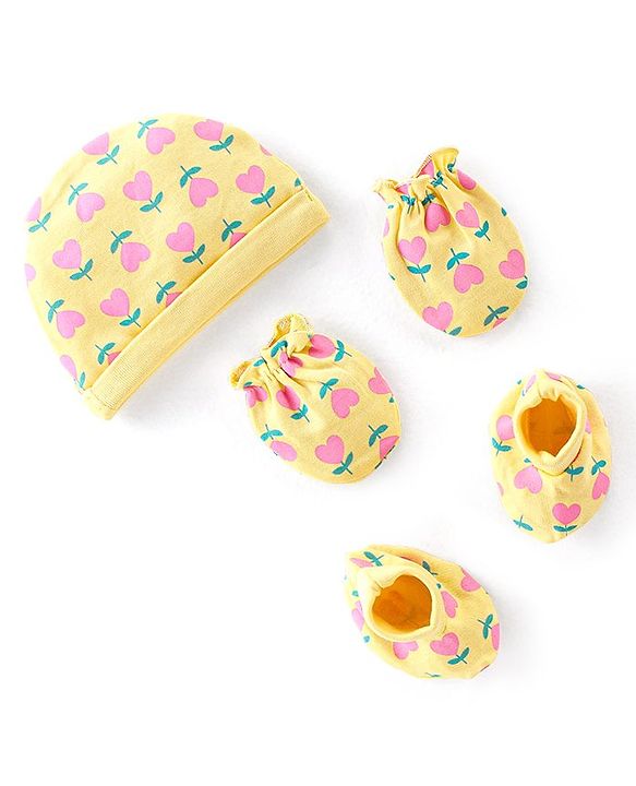 Babyhug 100% Cotton Cap Mittens & Booties Set With Floral Print Yellow - Diameter 9.5 cm