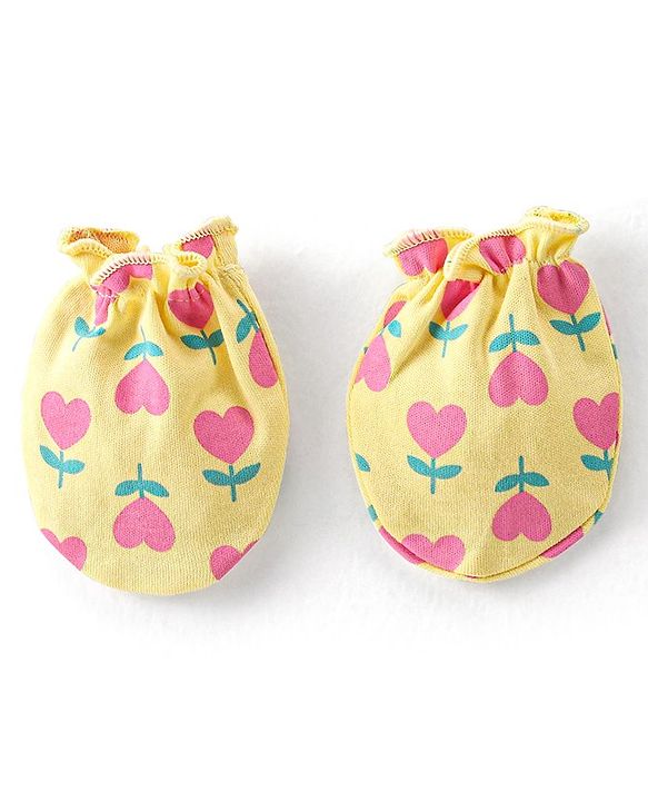 Babyhug 100% Cotton Knit Mittens and Booties With Heart Print - Yellow