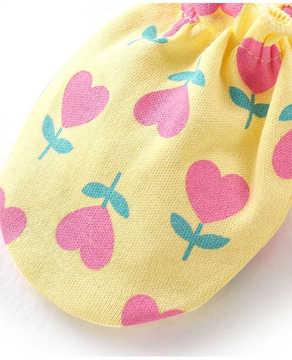 Babyhug 100% Cotton Knit Mittens and Booties With Heart Print - Yellow