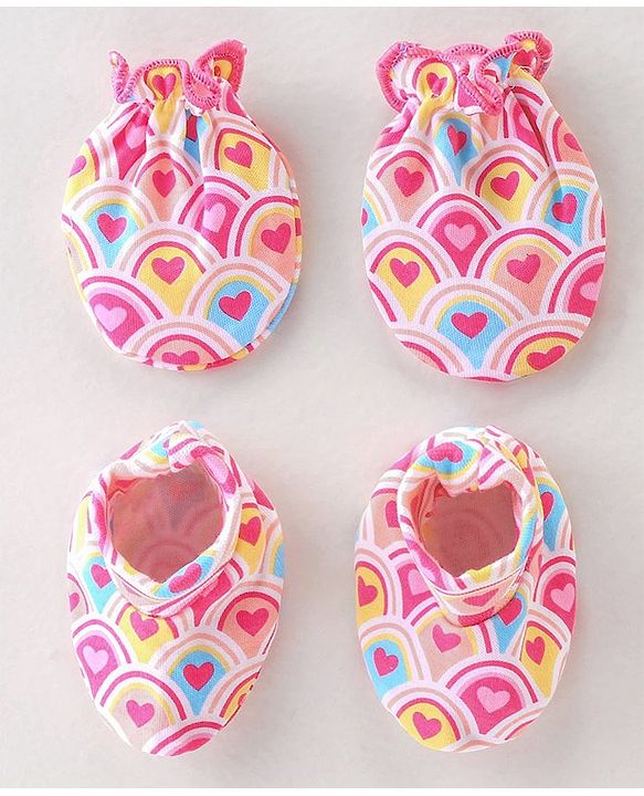 Babyhug 100% Cotton Interlock Knit Mittens & Booties Heart Print - Pink