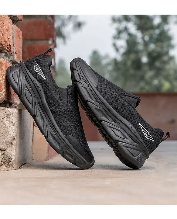 Tenmix Men's Comfortable Casual Sneakers Jogging Breathable Slip On Walking  Shoes Work Non-slip Sneaker Black 6 - Walmart.com