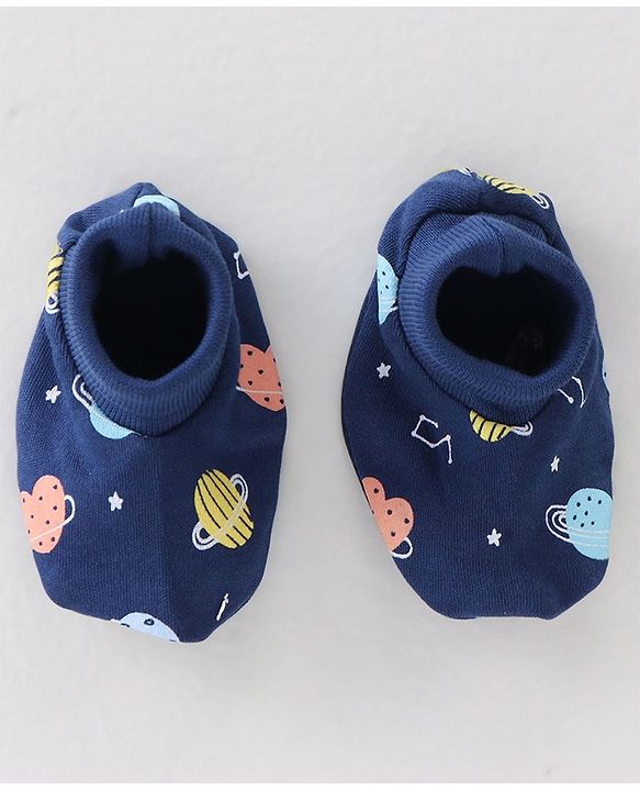 Babyhug 100% Cotton Interlock Knit Mittens & Booties Set Space Print - Navy Blue