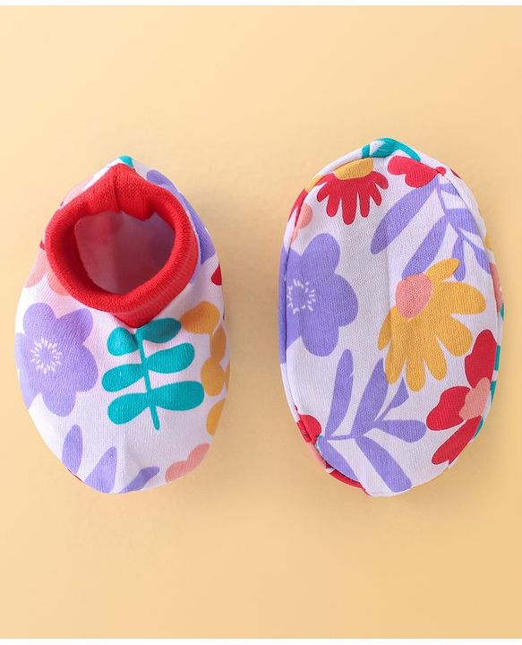 Babyhug 100% Cotton Knit Cap Mittens & Booties Set with Floral Print - Red