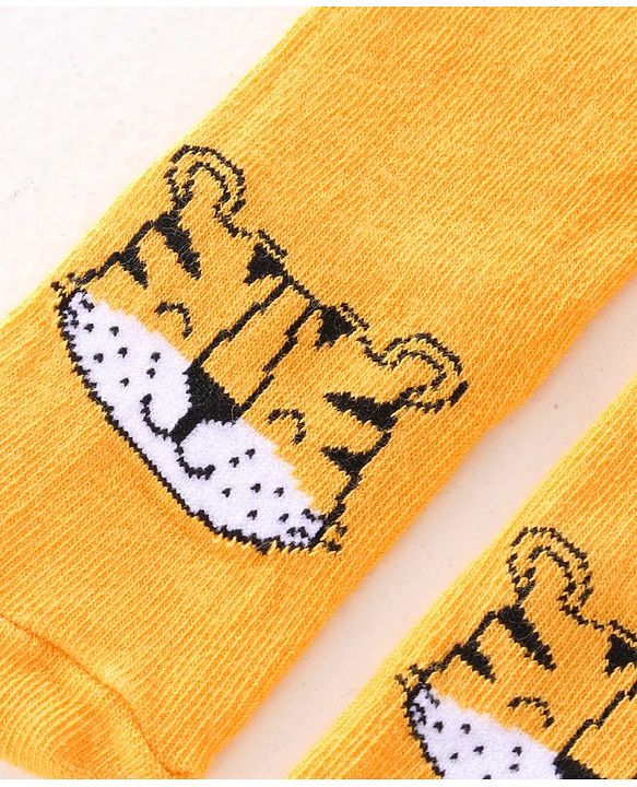 Cute Walk By Babyhug Cotton Knit Anti Bacterial Ankle Length Socks Tiger Design Pack Of 3 - Multicolour