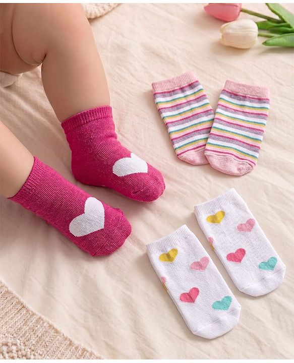 Cute Walk By Babyhug Cotton Knit Anti Bacterial Ankle Length Socks Heart Design Pack Of 3 - Multicolour