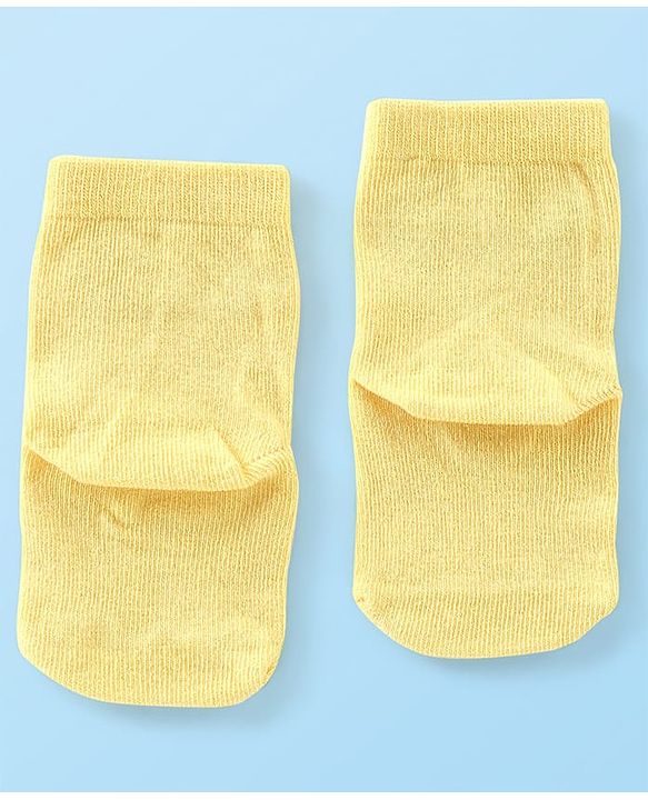 Cute Walk By Babyhug Anti Bacterial Ankle Length Socks Striped & Car Design Pack Of 3 - Red Yellow & Grey