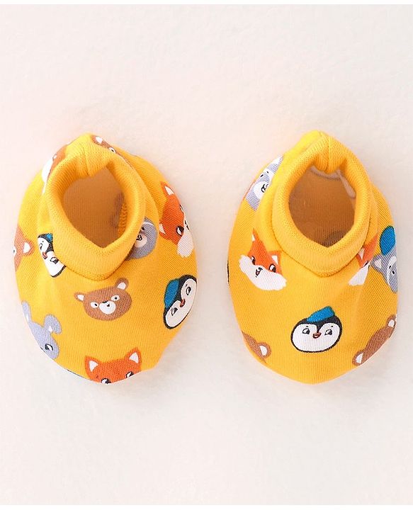 Babyhug 100% Cotton Knit Cap Mittens & Booties Set with Animal Print - Yellow