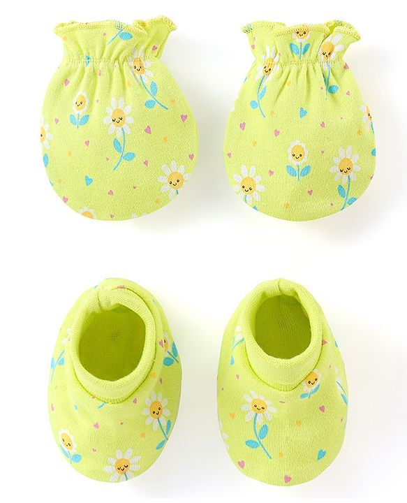 Babyhug 100% Cotton Knit Floral Print Mittens & Booties - Green