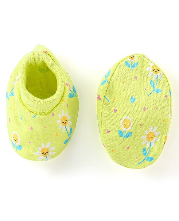 Babyhug 100% Cotton Knit Floral Print Mittens & Booties - Green