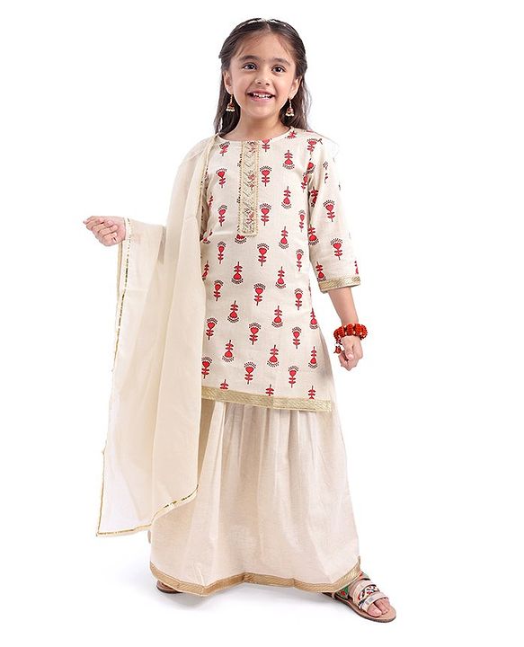 Babyhug 100% Cotton Three Fourth Sleeves Kurti Ghagra And Dupatta With Floral Print - Off White