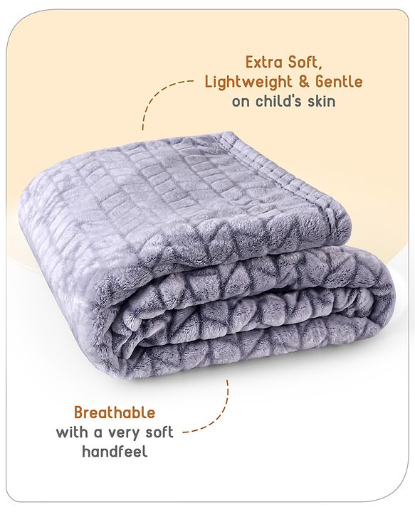 Babyhug Premium 2 Tone Laser Cut Cozy Plush Blanket Chevron Pattern- Blue