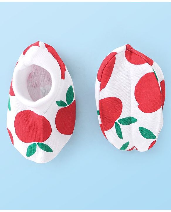 Babyhug 100% Cotton Cap Mittens & Booties With Apple Print - White