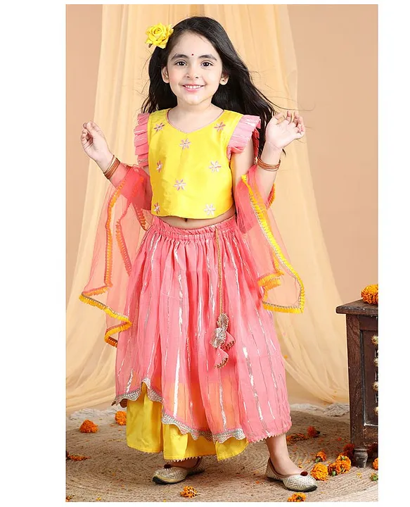Yellow designer wedding wear girls lehenga choli | Indian fashion dresses, Kids  lehenga, Kids lehenga choli