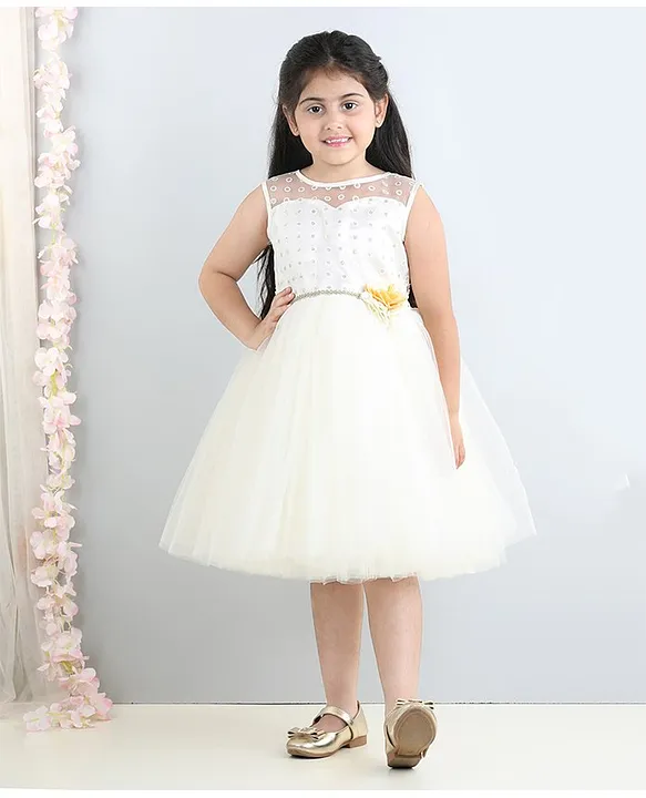 Buy Toy Balloon Kids Sleeveless Polka Dot Foil Printed Bodice & Sequin  Detailed Bow Applique Flared Dress White for Girls (12-24Months) Online in  India, Shop at  - 14930684