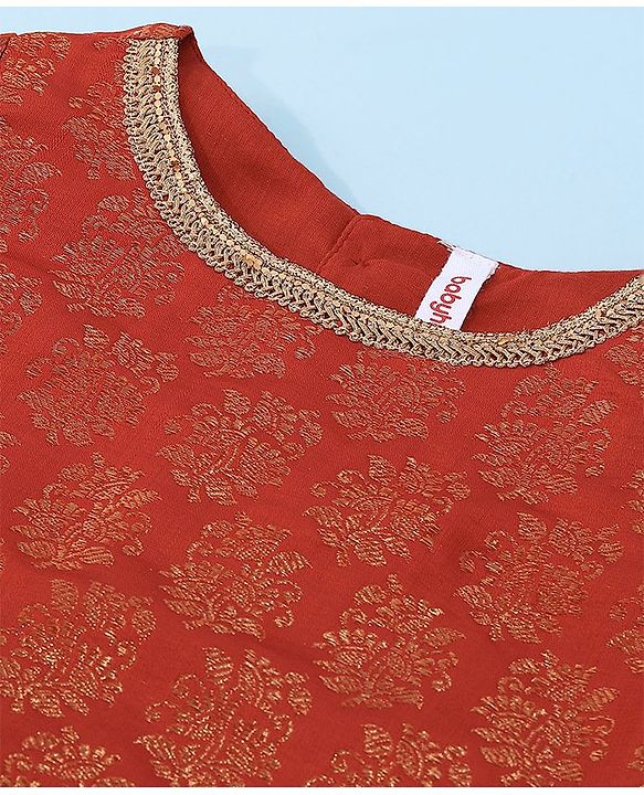 Babyhug Woven Half Sleeve Bocade Pattu Pavada Lehenga Choli and Dupatta Set Ikat Print - Maroon & White