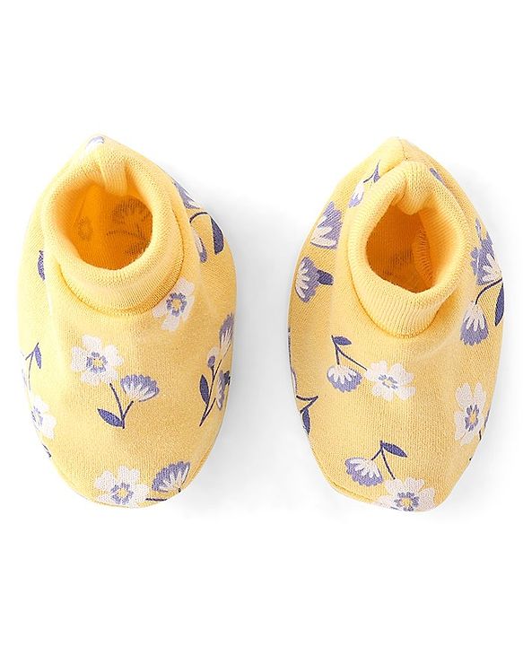 Babyhug 100% Cotton Knit Cap Mittens & Booties Set Floral Print- Yellow