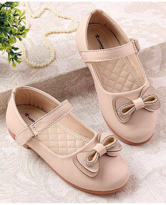 Cute Walk by Babyhug Bellies & Peep Toes Female White 26