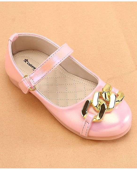 Cute Walk by Babyhug Ballerina With Velcro Closure & Chain Applique - Pink