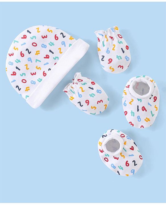 Babyhug 100% Cotton Knit Cap Mittens & Booties Number Print - Multicolour