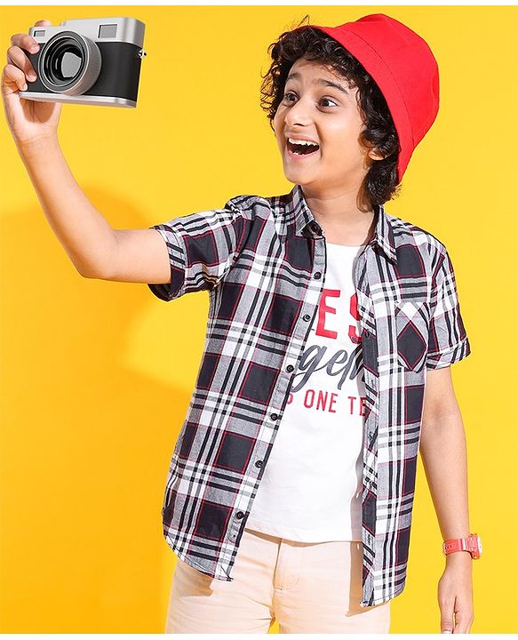 Pine Kids Woven Cotton Knit Half Sleeve Checks Shirt With T Shirt - Black & White