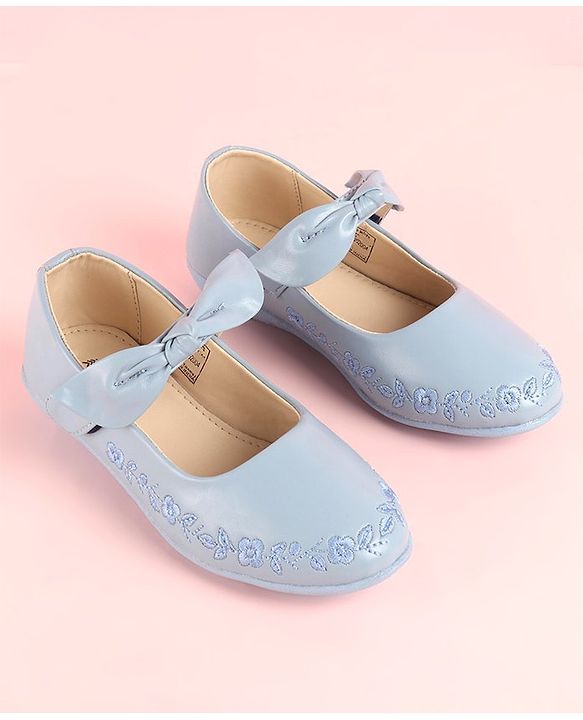 Pine Kids Party Wear Belly Shoes Bow Applique - Sky Blue