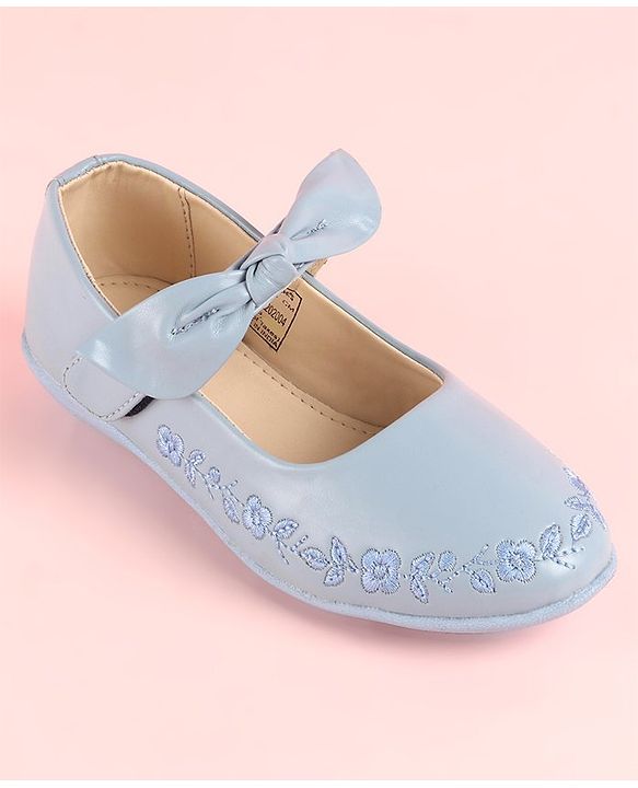 Pine Kids Party Wear Belly Shoes Bow Applique - Sky Blue