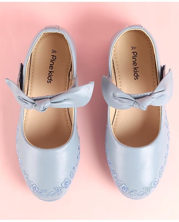 Pine Kids Party Wear Belly Shoes Bow Applique - Sky Blue