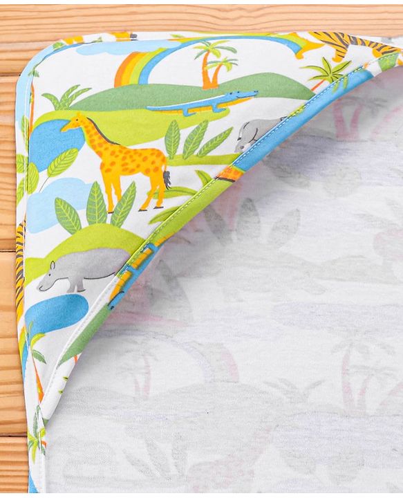 Babyhug Interlock Wrappers With Hood Animal Print L 76.2 x B 76.2 cm - Multicolour