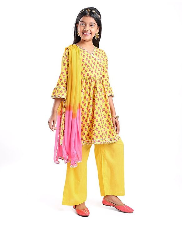 Pine Kids Cotton Woven Three Fourth  Sleeves Kurti & Salwar with Dupatta Floral Print - Yellow