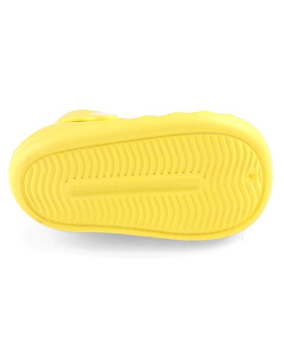 Cute Walk by Babyhug Clogs with Back Strap Bunny Applique Yellow (Gibbitz May Vary)