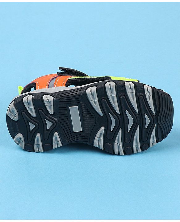 Cute Walk by Babyhug Velcro Closure Sandals Logo Print - Red