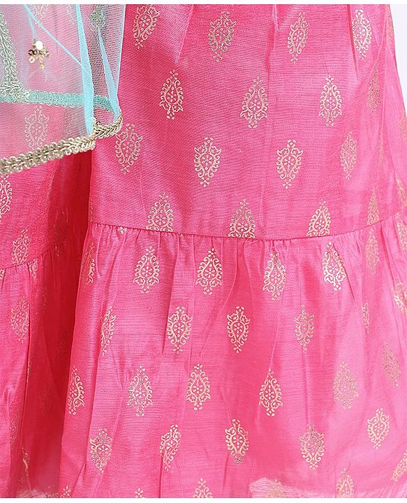 Pine Kids Woven Sleeveless Embroidered Kurti Foil Printed Palazzo & Sequenced Dupatta Set -Pink