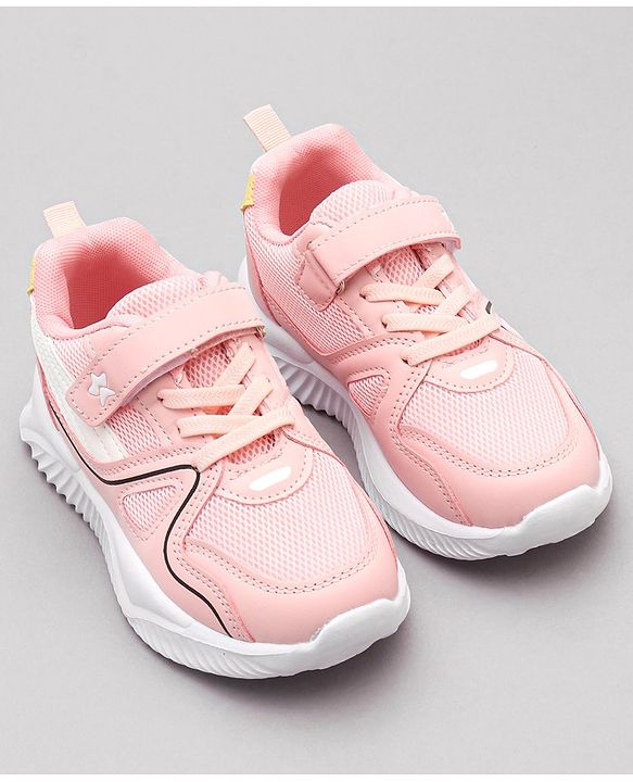 Cute Walk by Babyhug Velcro Closure Sneaker Shoes - Pink - EU 27 Pink