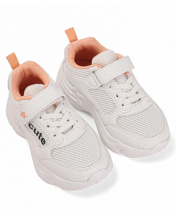 Cute Walk by Babyhug Shoes With Velcro Closure & Text Print - White