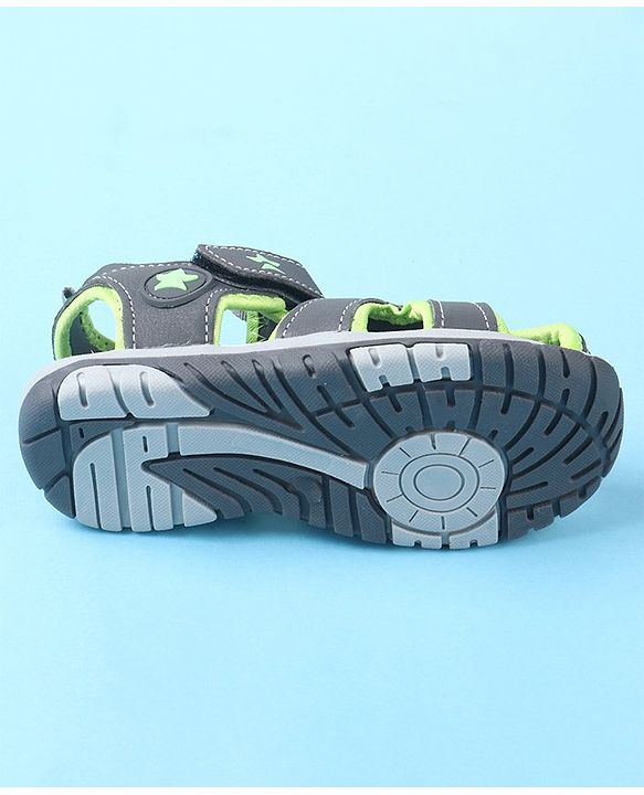 Cute Walk by Babyhug Velcro Closure Casual Sandals - Green