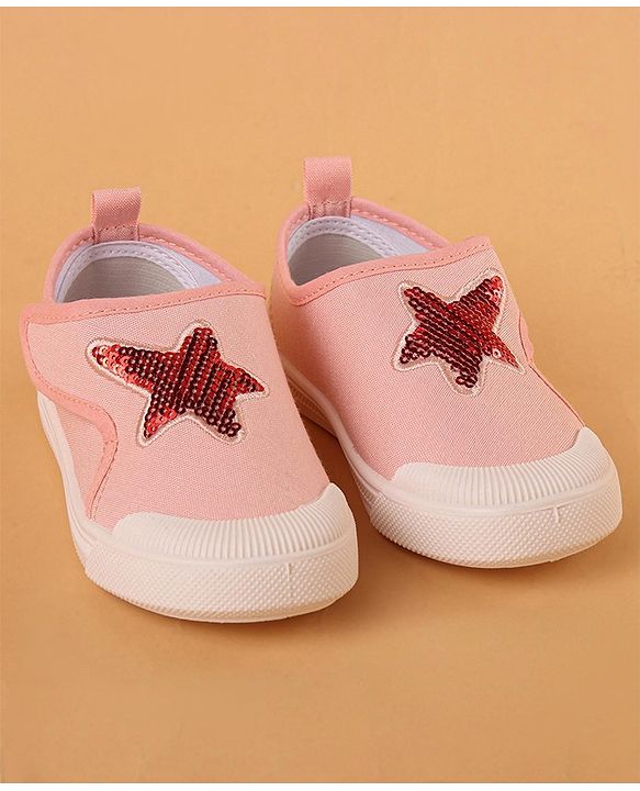 Cute Walk by Babyhug Canvas Shoes Star Design - Pink