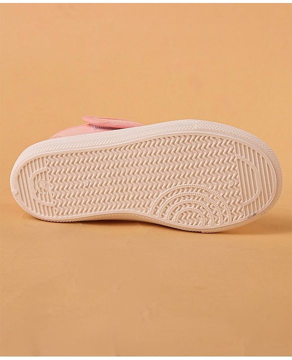 Cute Walk by Babyhug Canvas Shoes Star Design - Pink