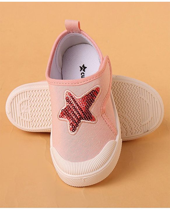 Cute Walk by Babyhug Canvas Shoes Star Design - Pink
