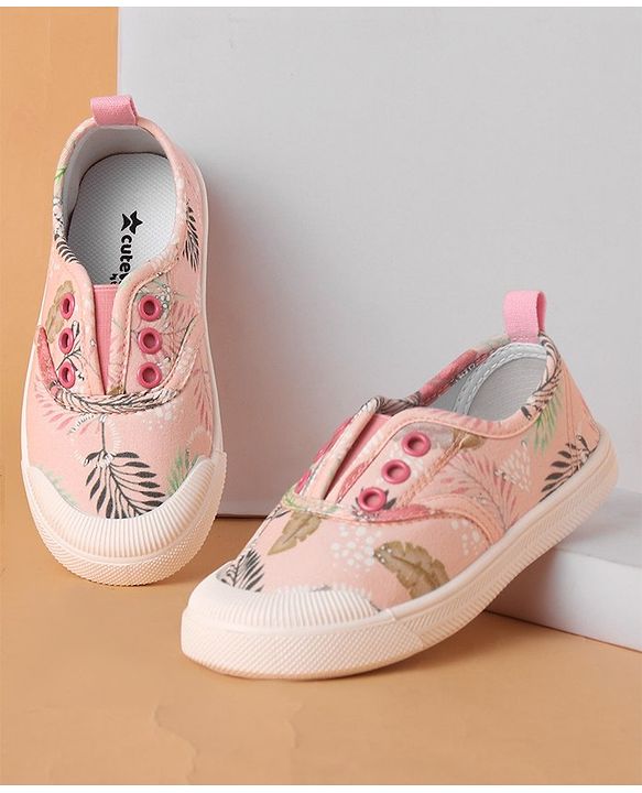 Cute Walk by Babyhug Slip On Style Casual Shoes Leaf Print - Pink - EU 25 Pink