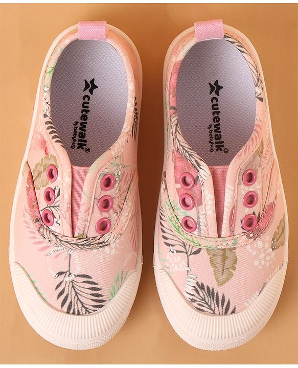 Cute Walk by Babyhug Slip On Style Casual Shoes Leaf Print - Pink - EU 25 Pink