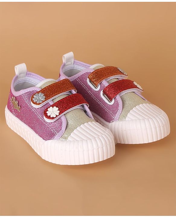 Cute Walk by Babyhug Casual Shoes Floral Patch - Purple
