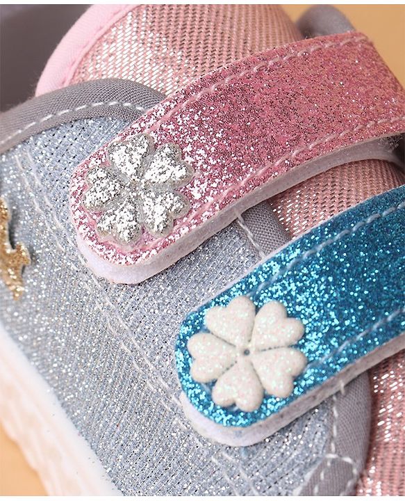 Cute Walk by Babyhug Casual Shoes Floral Patch - Purple