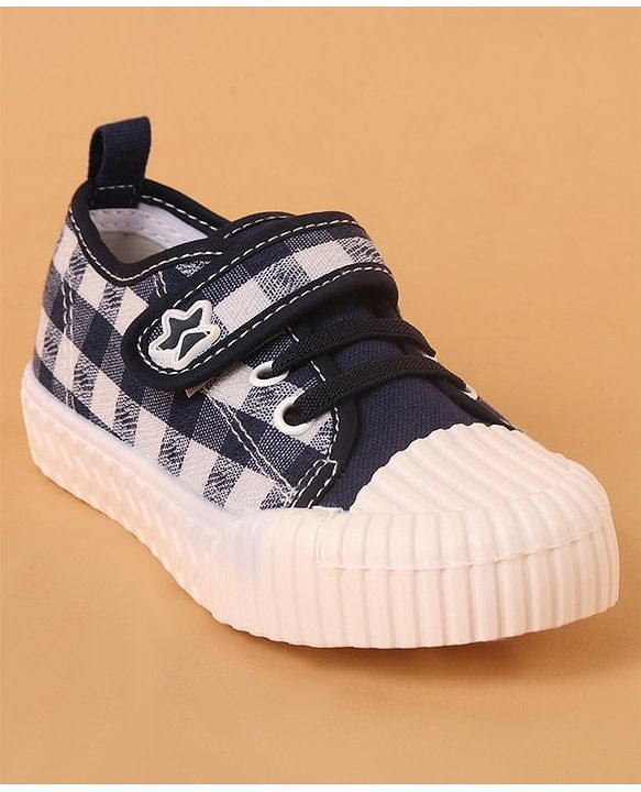 Cute Walk by Babyhug Checked Casual Shoes with Velcro Closure - Navy