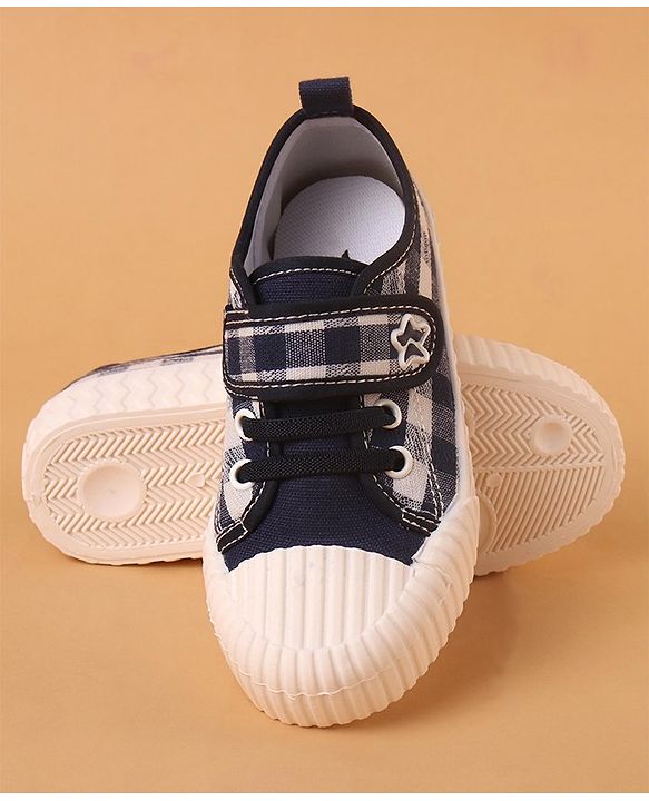 Cute Walk by Babyhug Checked Casual Shoes with Velcro Closure - Navy