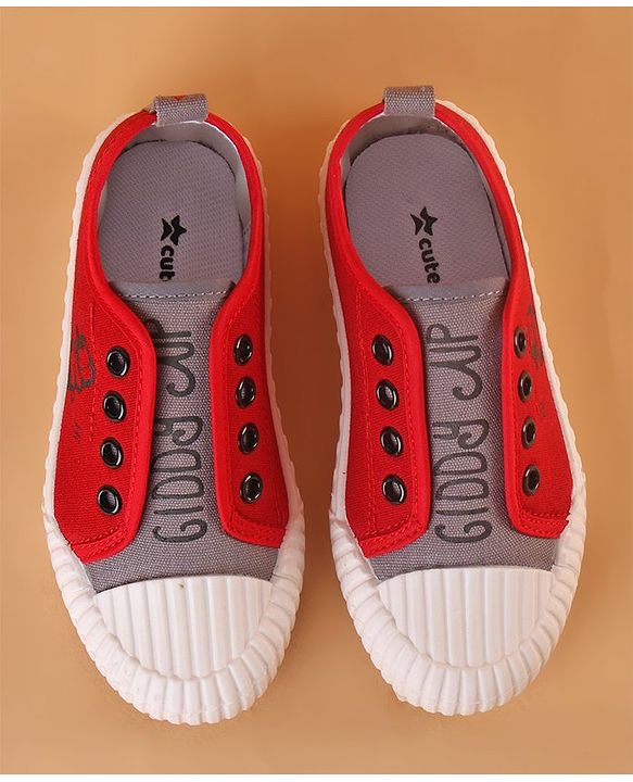 Cute Walk by Babyhug Slip On Style Canvas Casual Shoes - Red