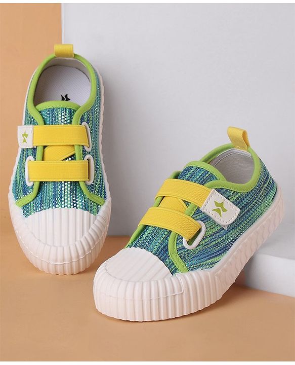 Cute Walk by Babyhug Casual Shoes With Velcro Closure - Pink